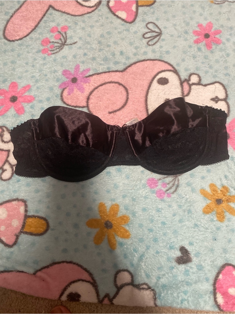 Vintage Black Satin Lace Strapless Bra